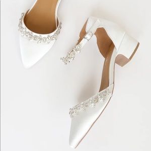 Swayy White Satin Rhinestone Ankle Strap Heels size 9